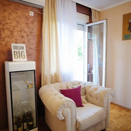 Apartman Lux11 Sombor
